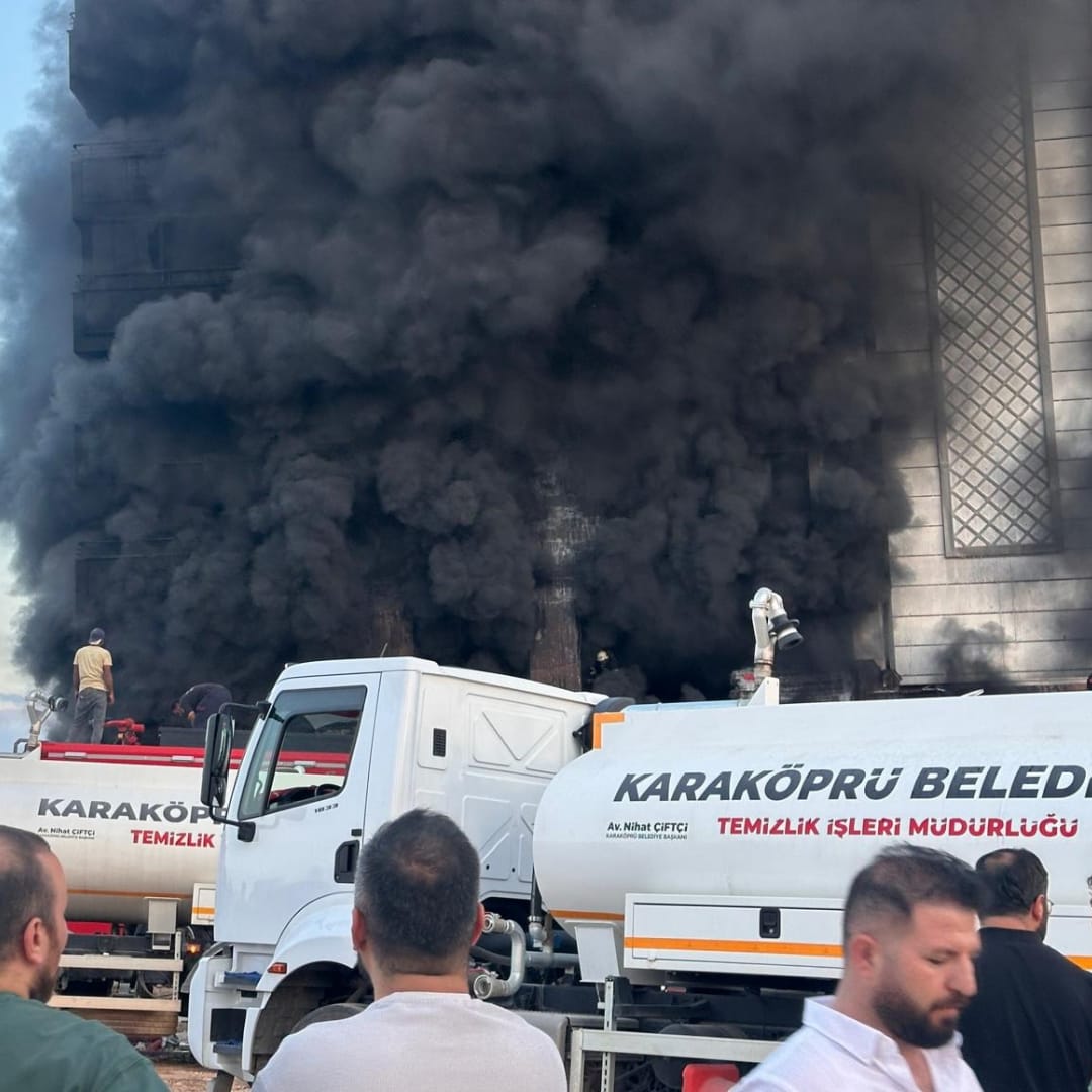 Karaköprü’deki Yangın Kontrol Altına Alındı