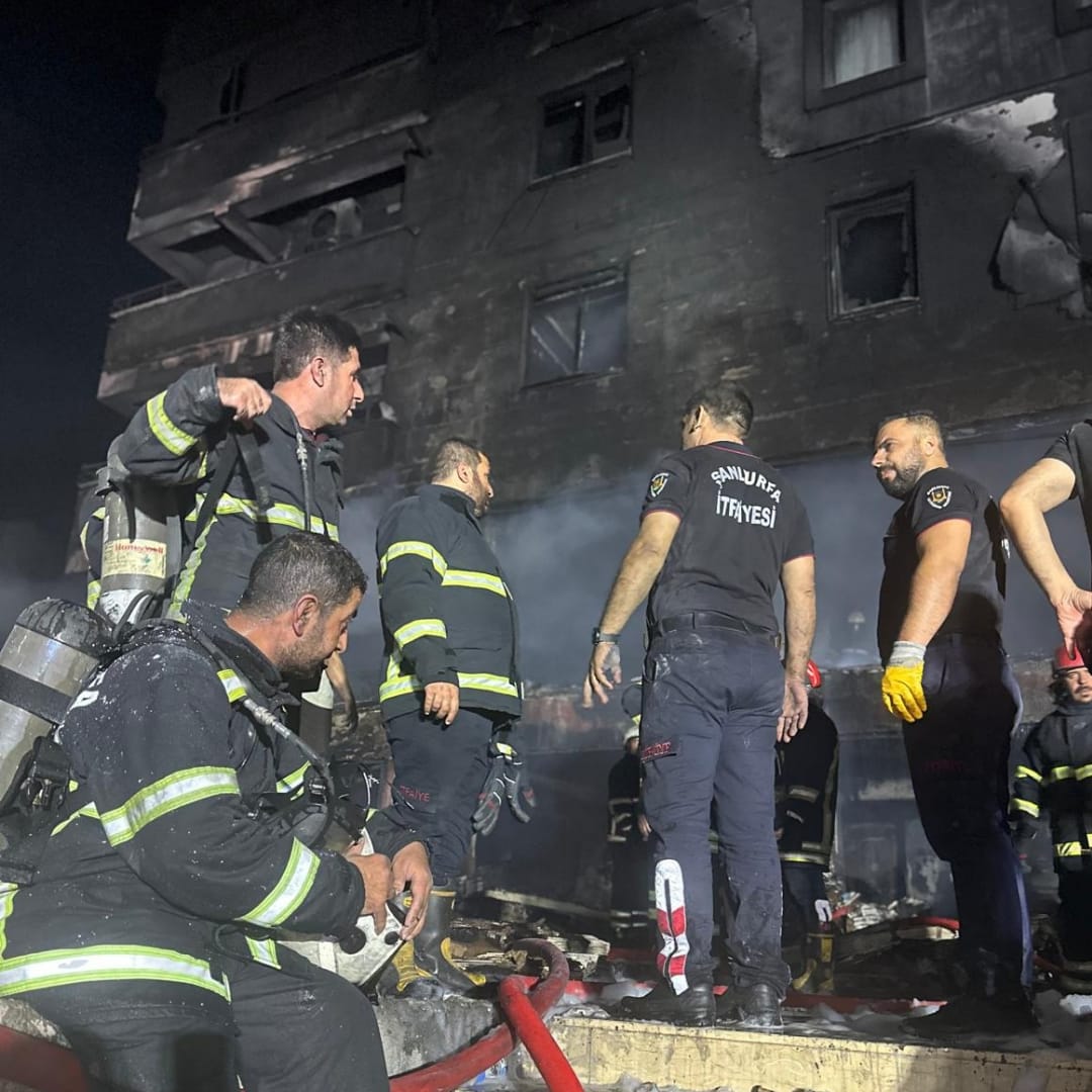 Karaköprü’deki Yangın Kontrol Altına Alındı