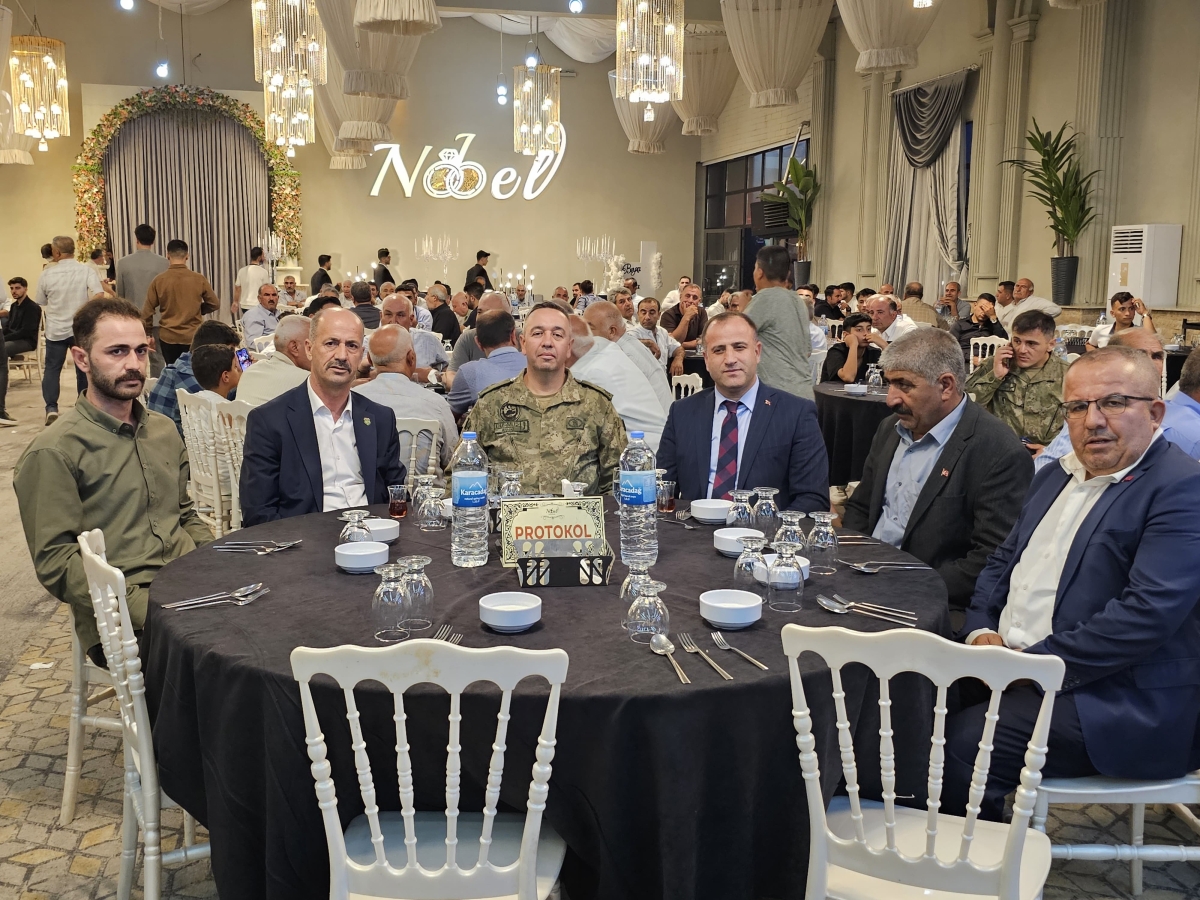Şanlıurfa'da Şehit Kardeşinin Nikahında Yoğun ilgi.