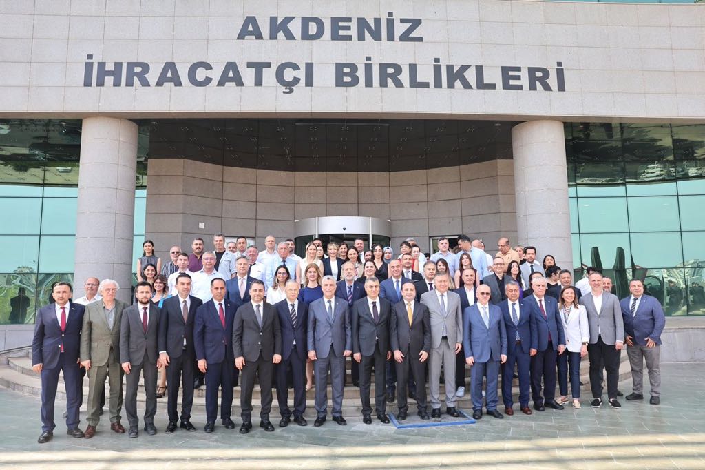 Mersin Esnafına 100 Milyon TL’lik Destek Müjdesi