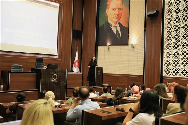 Keçiören Belediyesi personeline “mobbing” eğitimi