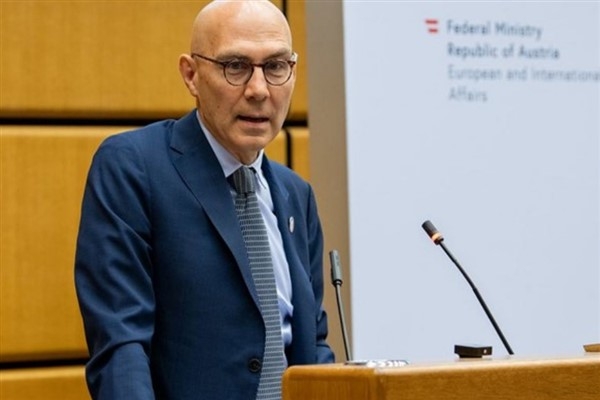 Türk: Yapay zeka nefreti yaymak için kullanılmamalı