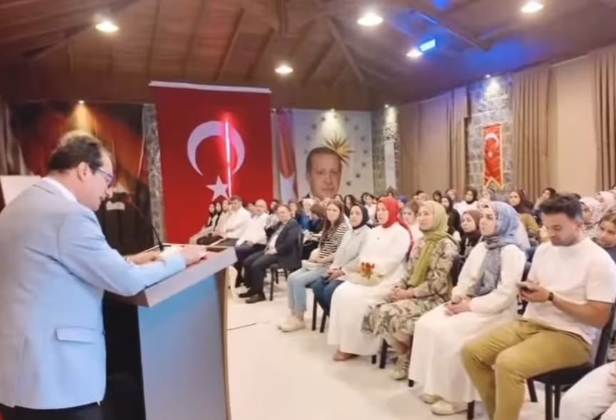 Dicle Üniversitesi'nden &Prime;Edipler ve Şairler&Prime; etkinliği