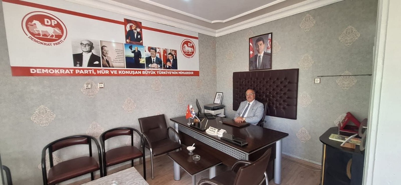 SÜLEYMAN DEMİREL ECEVİT'E 