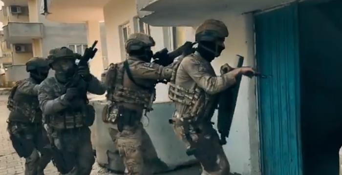 DEAŞ Üyesi 4 Şüpheliye Gözaltı: 2’si Tutuklandı