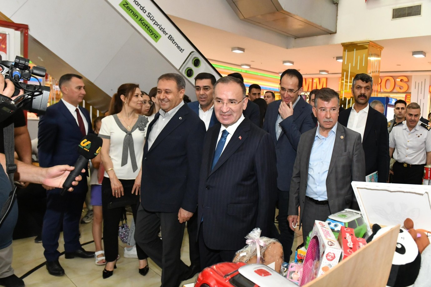 Şanlıurfa’da Şehit Polis Çocuklarına Destek Kermesi