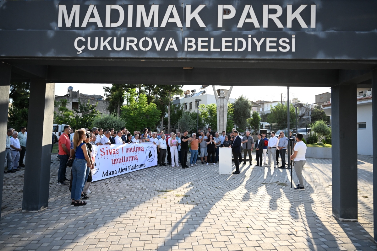 Madımak Katliamı 32. yılında Madımak Parkı'nda anıldı