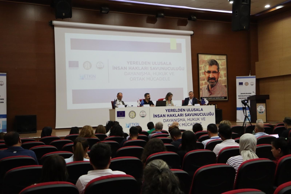 &Prime;Yerelden Ulusala İnsan Hakları Mücadelesi&Prime; Şanlıurfa’da masaya yatırıldı