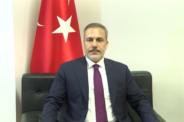 Bakan Fidan’dan şehit askerler için taziye mesajı