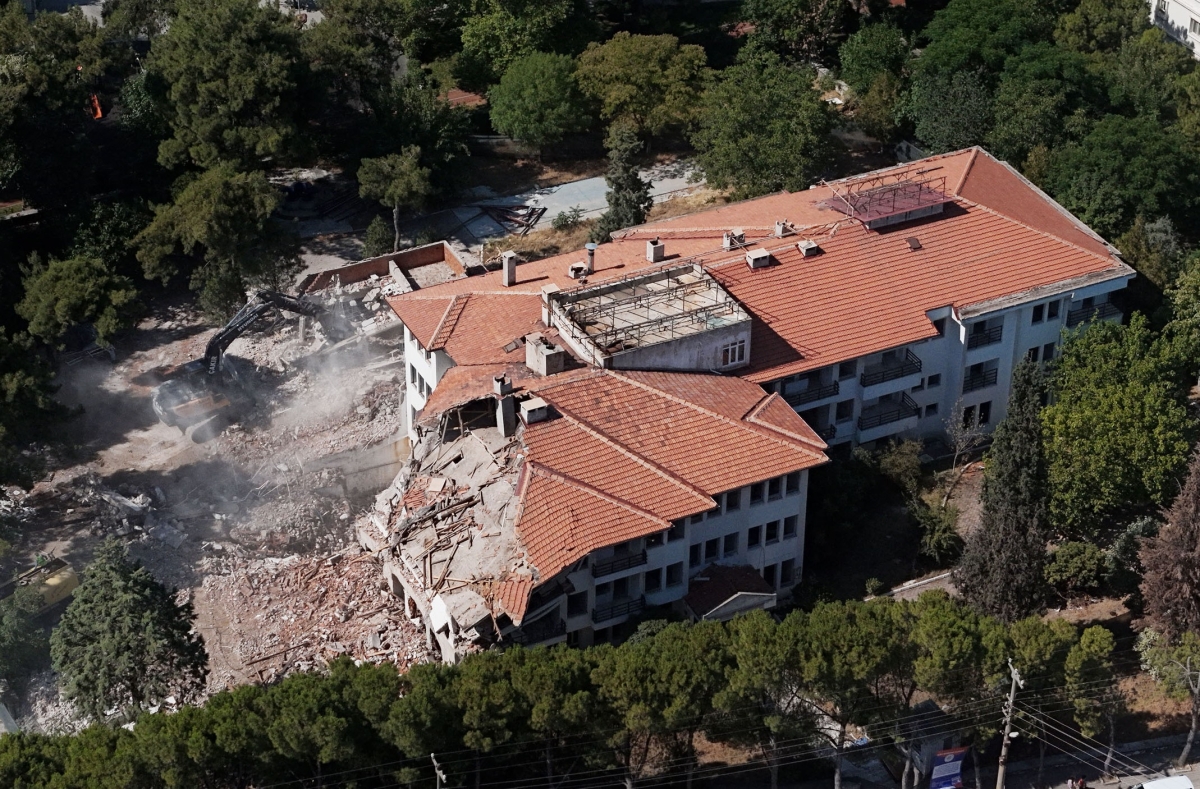Abide H. Nuri Öncüer Huzurevi, depreme dayanıksız bulunduğu için yenileniyor