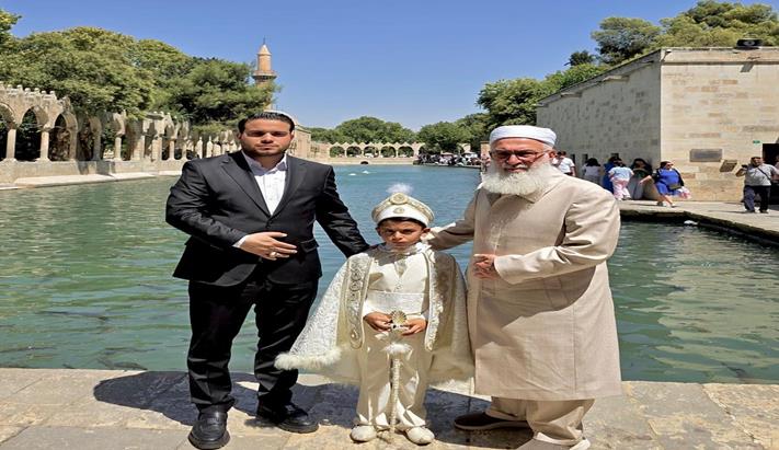 Vahap Erdem, Oğlu Seyyid Muhyeddin’i Sünnet Ettirdi: Maneviyat Dolu Tören