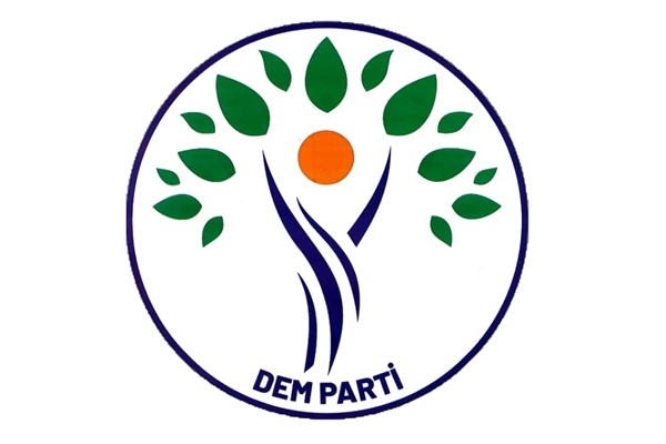 DEM Parti'den Kocaköy Spor Kompleksi'nin belediye’ye devri için çağrı