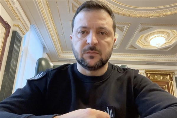 Zelenski: Ukrayna’nın yeniden inşası için 10 milyar avroluk anlaşma sağlandı