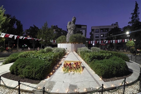 Bornova’da Srebrenica anması