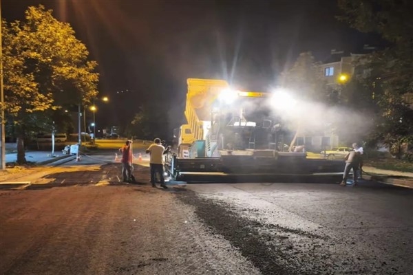 Tunceli'de Muhlis Akarsu Caddesi’nde asfalt seriminin ilk etabı tamamlandı