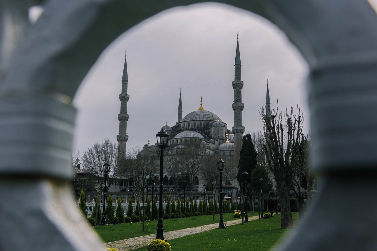 Eski CHP Bursa Milletvekili Prof. Dr. Lale Karabıyık hayatını kaybetti
