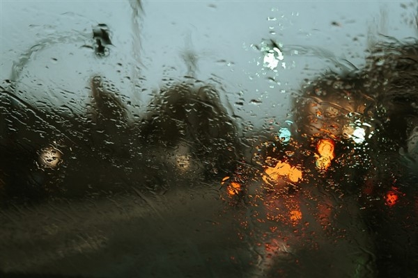 Meteoroloji'den kuvvetli yağış ve rüzgar uyarısı