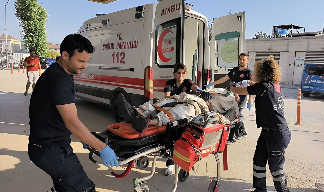 Bursa'da Çatıdan Düşen İşçi Hayatını Kaybetti