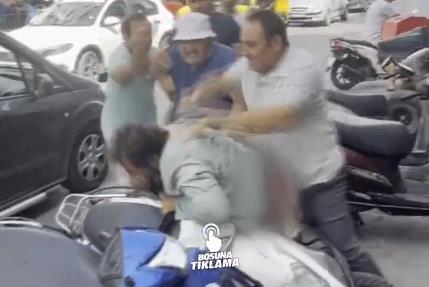 Kuşadası’nda Küfürleşme Kanlı Bitti: Bir Kişi Öldüresiye Dövüldü