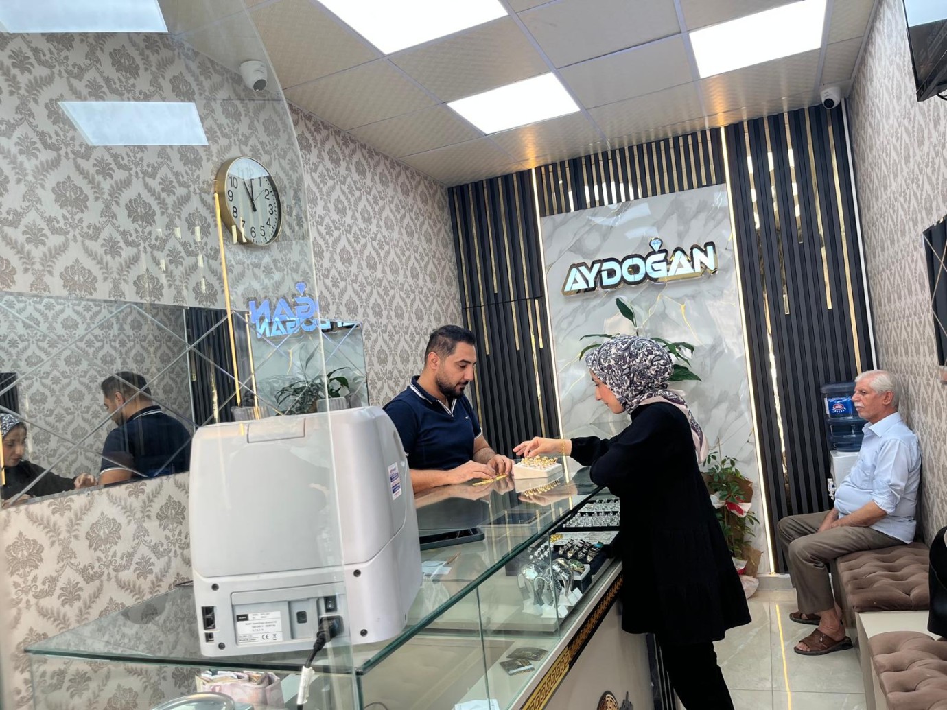 Düğün Sezonunda Urfa Takılarına Yoğun İlgi