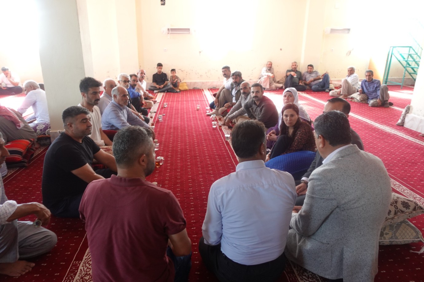 DEM Parti temsilcileri Fındık İşçisi Ailenin Acısını Paylaştı