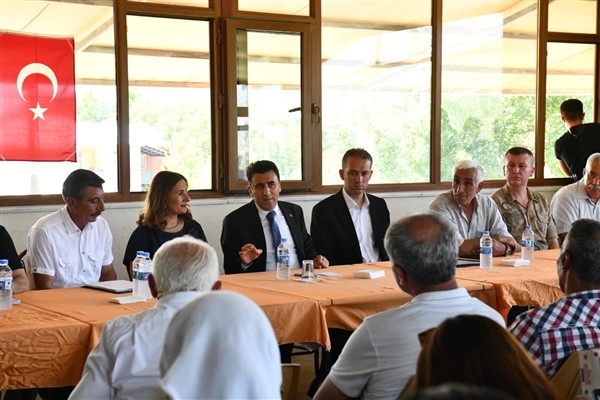 Vali Aygöl, Geyiksuyu'nda vatandaşlarla bir araya geldi
