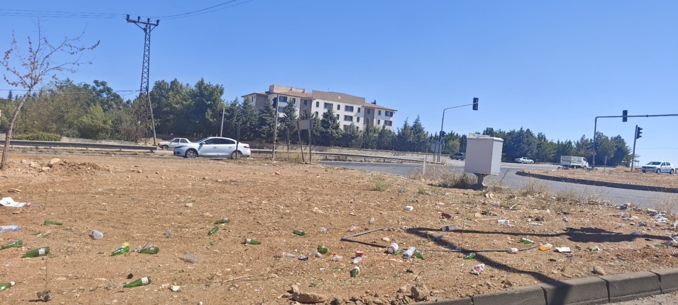 Tabiat Bizden Güçlü — Çamlıdere Kavşağı’nda Çevre Kirliliği Tepki Çekiyor