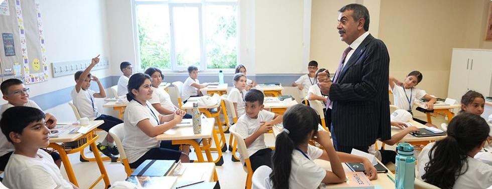 Yeni Eğitim Öğretim Yılında Öğrencilere Okuma Kültürü ve Kapsamlı Destek