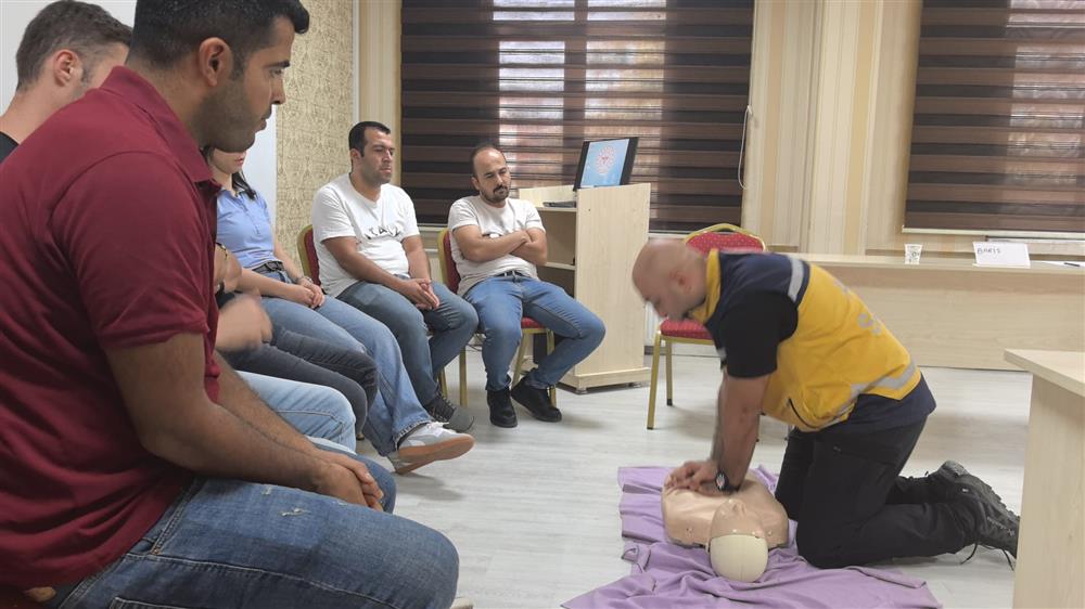 Şanlıurfa’da Emniyet Personeline İlkyardım Eğitimi Verildi