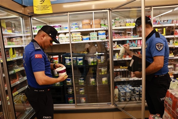 Pamukkale Belediyesi, marketlerde denetim gerçekleştirdi