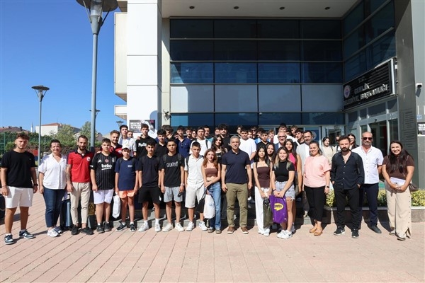 Gemlik Belediyesi Gençlik Yaz Kampı’nda 2'nci grup gençler yola çıktı