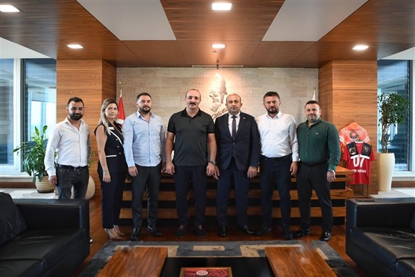Başkan Kotan Belediye-İş Sendikası yöneticileriyle buluştu