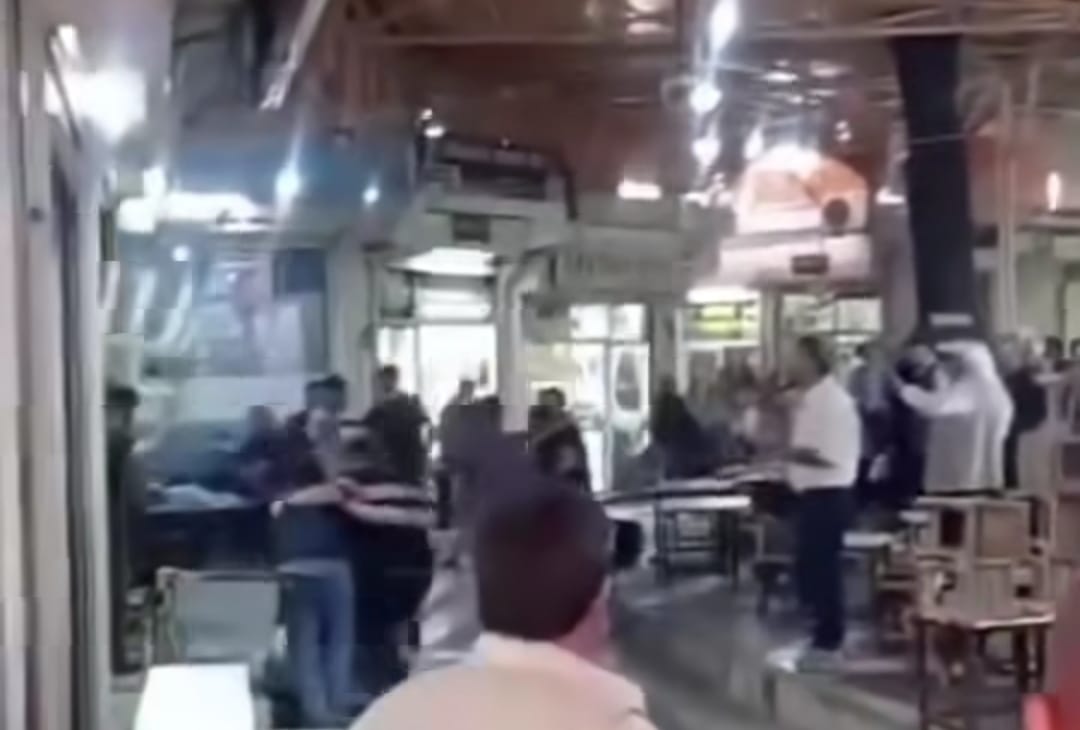Siverek’te Meydan Kahvesinde Kavga: Tabure ve Sandalyeler Havada Uçtu