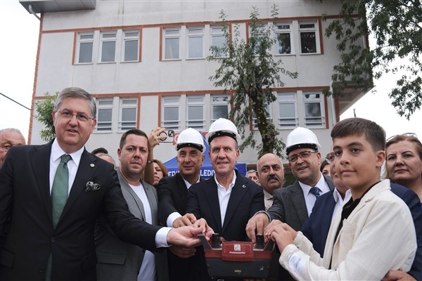 Başkan Seçer, Kocaeli’de temel atma ve açılış törenlerine katıldı