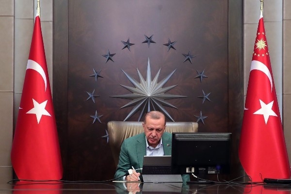 37 ilin emniyet müdürü değişti