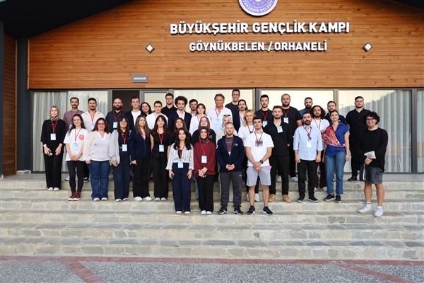Bursa’da gençler “Gençliğin Kıyısında Çalıştayı”yla buluştu