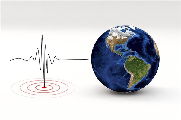 Endonezya’da deprem