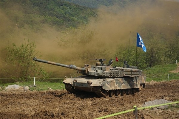İsrail Savunma Bakanı Katz: Gazze yanıyor
