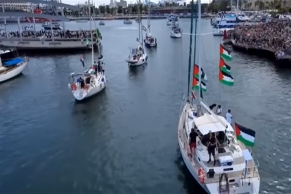 Gazze'ye yardım filosunun insansız hava araçları ve patlamalarla hedef alındığı söylendi