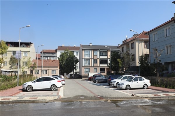 Ertuğrulgazi Mahallesi'nde 26 araçlık otopark hizmete girdi