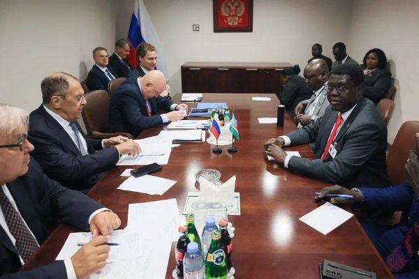 Lavrov, Güney Sudan Dışişleri Bakanı Kumba ile görüştü