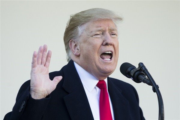 Trump: Ülkemizdeki şiddet salgını derhal sona ermelidir