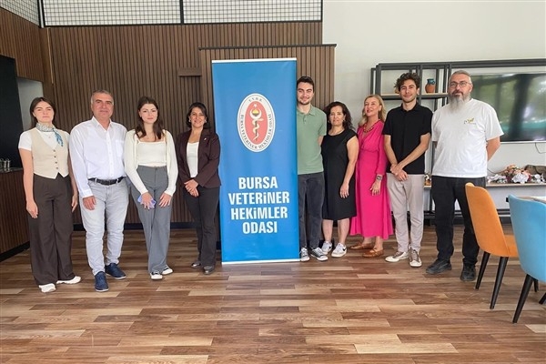 Bursa Veteriner Hekimler Odası'ndan kuduz hastalığı farkındalık etkinliği
