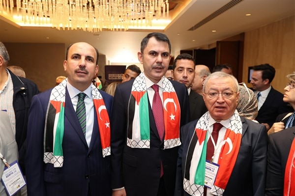 Bakan Kurum: İnsanlığın ortak vicdanına yapılan barbar saldırıyı lanetliyorum