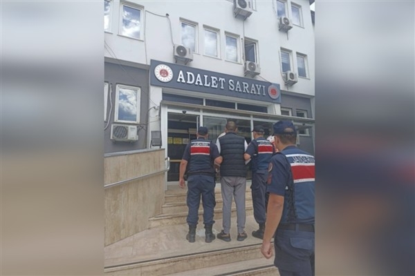 Kocaeli'nde 7 yıl 6 ay hapis cezası ile aranan şahıs yakalandı