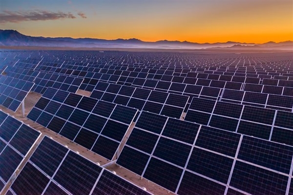 Güneş enerjisi dünyanın en ucuz enerji kaynağı olarak belirlendi
