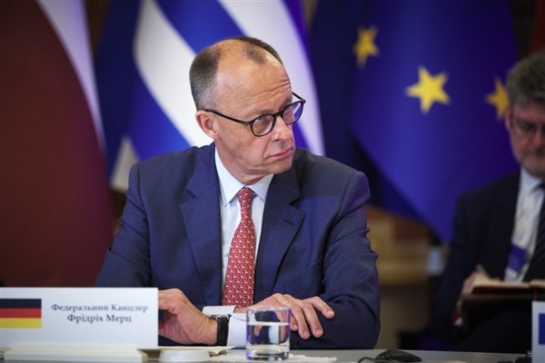 Merz: İHA olayları güvenliğimizi tehdit ediyor