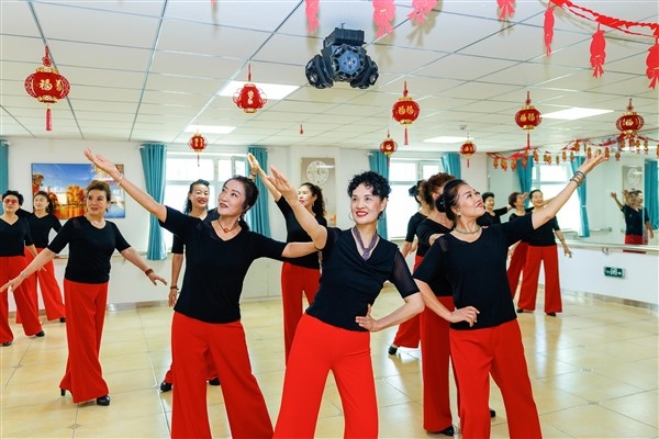 Çin’de ortalama yaşam beklentisi 79 yıla ulaştı