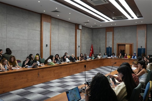 Diyarbakır'da Görsel Sanatlarda Kadın Çalıştayı