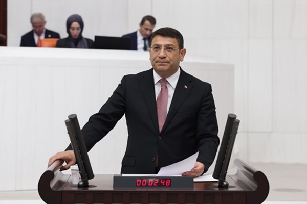DEVA partili Şahin: Trafik Kanunu Teklifi hukuk devleti sınavıdır